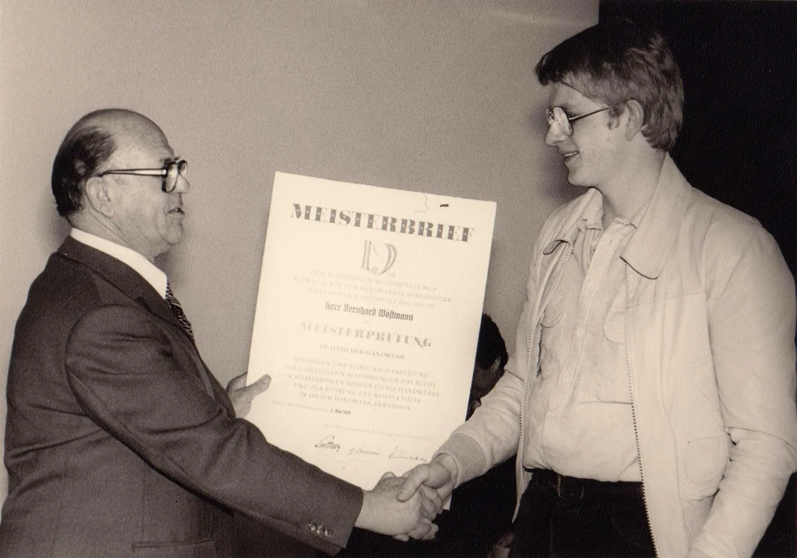 Übergabe des Meisterbriefs an Bernhard Wöstmann am 3. Mai 1979